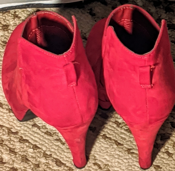 Women's suede boots - Picture 2 of 6